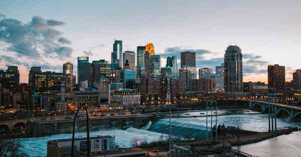 国内怎样才能用facebook